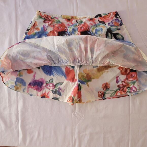 Amanda Uprichard X Revolve Gabbie Pasadena Skort 26 inch Floral Mini Preppy - Picture 3 of 10